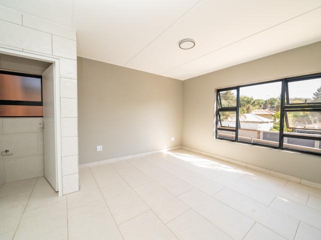 2 Bedroom Apartment / Flat To Rent in Bedfordview