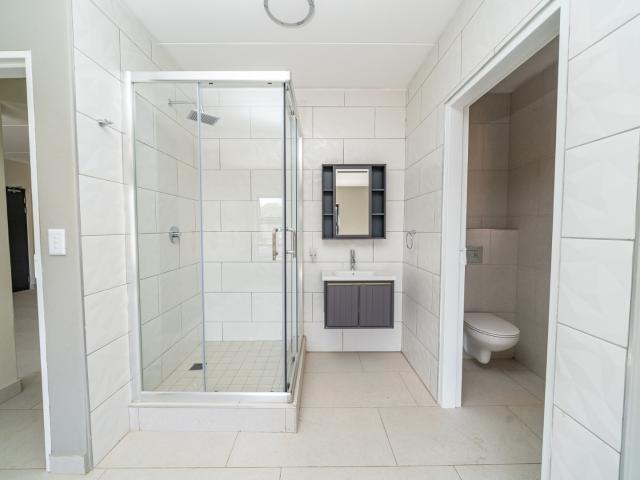 2 Bedroom Apartment / Flat To Rent in Bedfordview