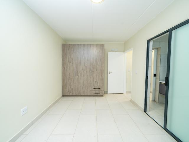 2 Bedroom Apartment / Flat To Rent in Bedfordview