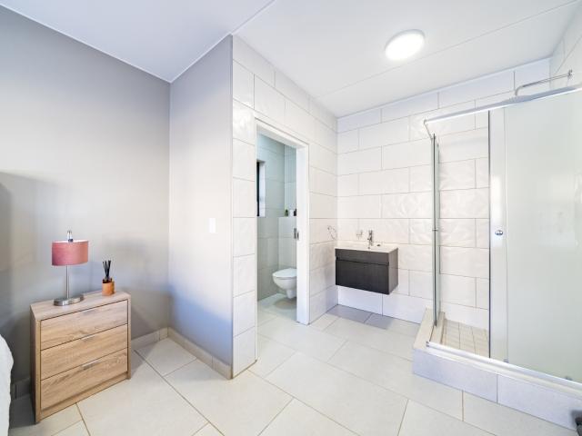 2 Bedroom Apartment / Flat To Rent in Bedfordview
