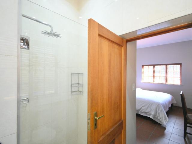 2 Bedroom Apartment / Flat To Rent in Bedfordview