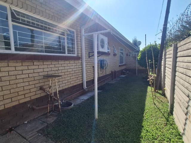 2 Bedroom Apartment / Flat To Rent in Bela
