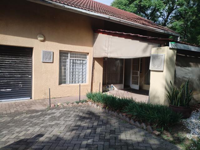 2 Bedroom Apartment / Flat To Rent in Beverley Gardens