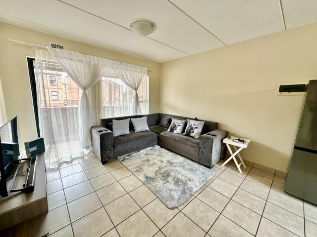 2 Bedroom Apartment / Flat To Rent in Boardwalk