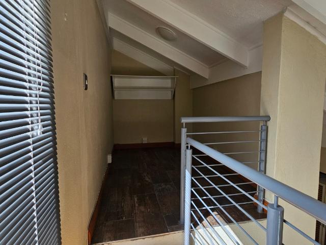 2 Bedroom Apartment / Flat To Rent in Boland Park