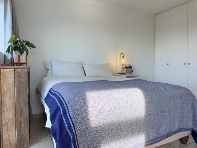 2 Bedroom Apartment / Flat To Rent in Bowtie