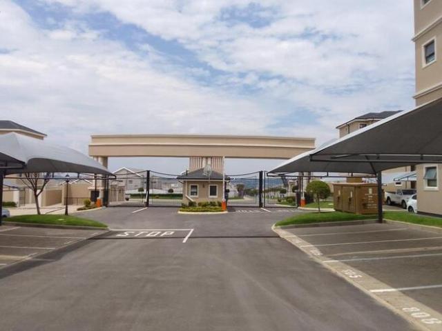 2 Bedroom Apartment / Flat to Rent in Blue Hills