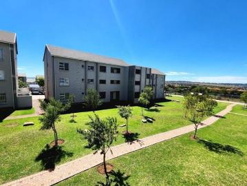 Crowthorne, City of Ekurhuleni Metropolitan Municipality, Gauteng, South Africa