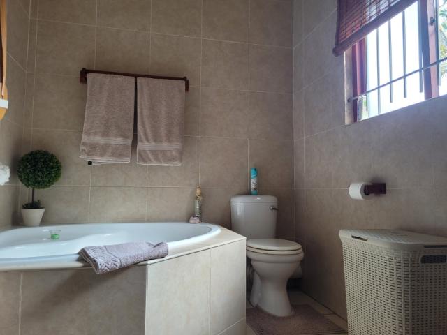 2 Bedroom Apartment / Flat To Rent in Bluff