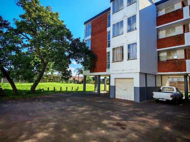 2 Bedroom Apartment / Flat To Rent in Bluff