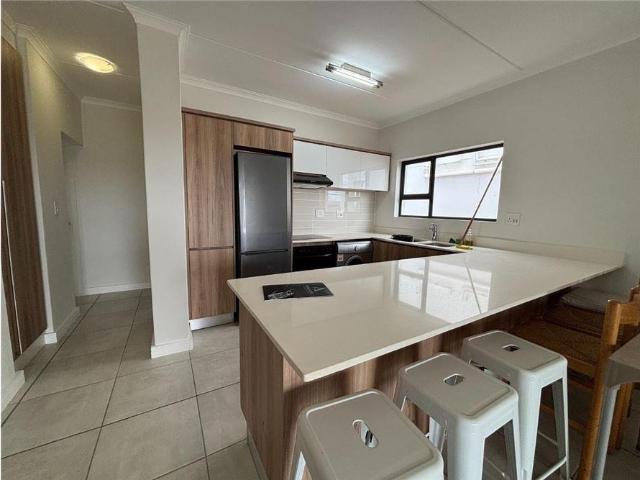2 Bedroom Apartment / Flat To Rent in Blyde Riverwalk Estate