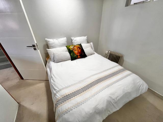 2 Bedroom Apartment / Flat To Rent in Braamfontein Werf