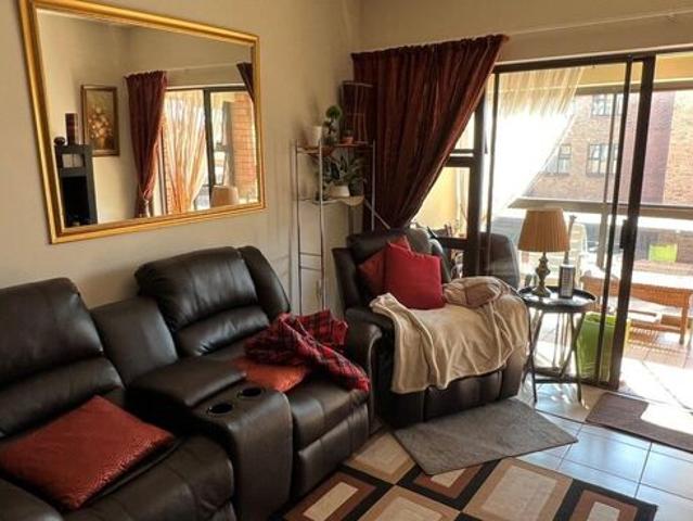 2 Bedroom Apartment / Flat to Rent in Brentwood Park