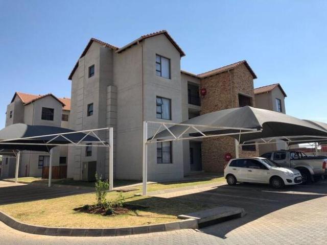 2 Bedroom Apartment / Flat to Rent in Brentwood Park