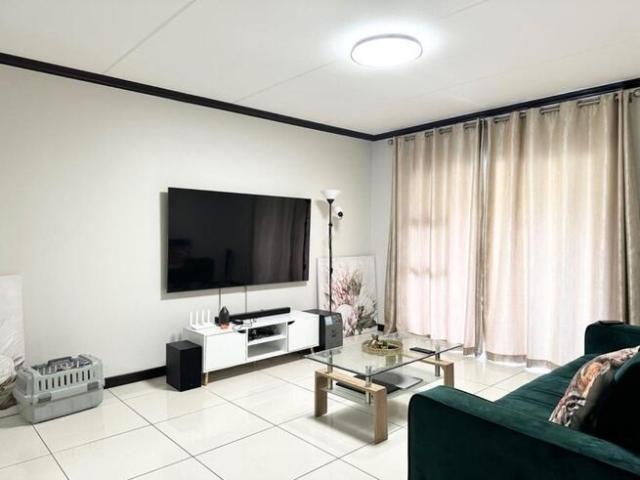 2 Bedroom Apartment / Flat to Rent in Carlswald