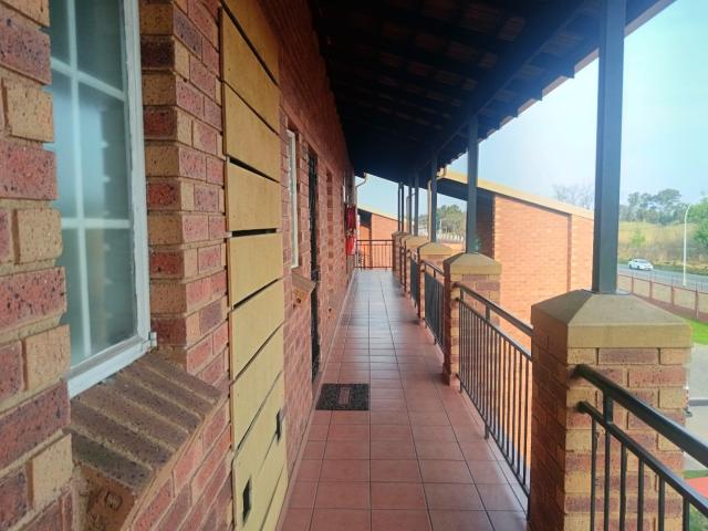 2 Bedroom Apartment / Flat To Rent in Comet