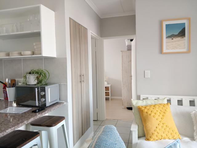 2 Bedroom Apartment / Flat To Rent in Costa Da Gama