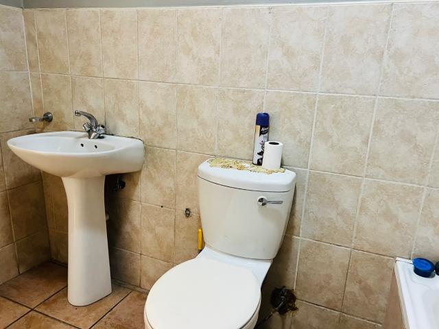 2 Bedroom Apartment / Flat To Rent in Dainfern