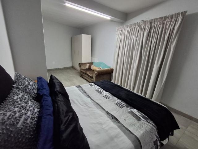 2 Bedroom Apartment / Flat To Rent in Dawnview