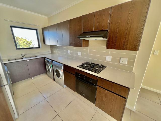 2 Bedroom Apartment / Flat To Rent in De Velde