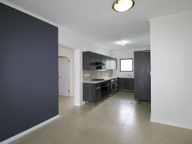 2 Bedroom Apartment / Flat To Rent in De Velde