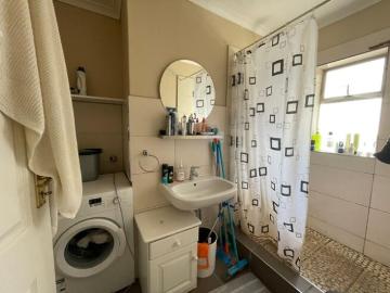 2 Bedroom Apartment / Flat To Rent in Die Boord