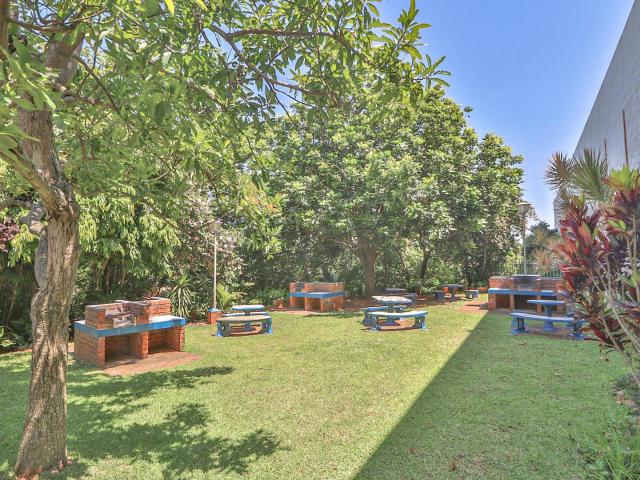 2 Bedroom Apartment / Flat To Rent in Doonside