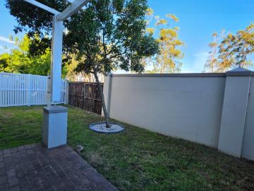 2 Bedroom Apartment / Flat to Rent in Durbanville Central