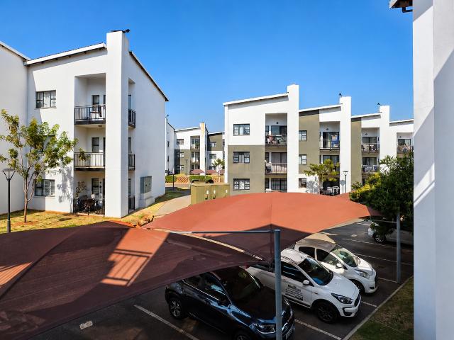 2 Bedroom Apartment / Flat To Rent in Elarduspark