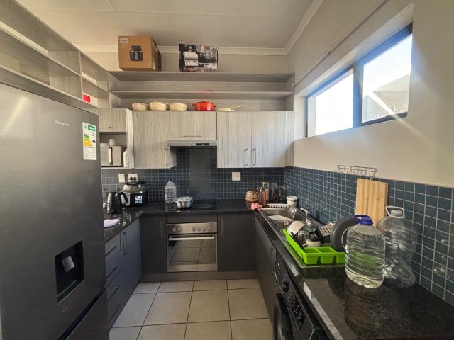 2 Bedroom Apartment / Flat To Rent in Elarduspark
