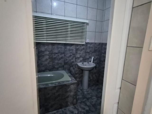 2 Bedroom Apartment / Flat To Rent in Escombe