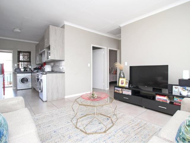 2 Bedroom Apartment / Flat To Rent in Goedeburg