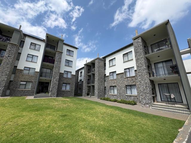 2 Bedroom Apartment / Flat To Rent in Glen Marais