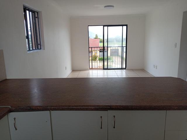 2 Bedroom Apartment / Flat To Rent in Grassy Park
