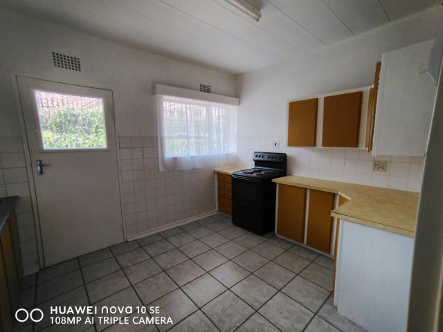 2 Bedroom Apartment / Flat To Rent in Greenhills