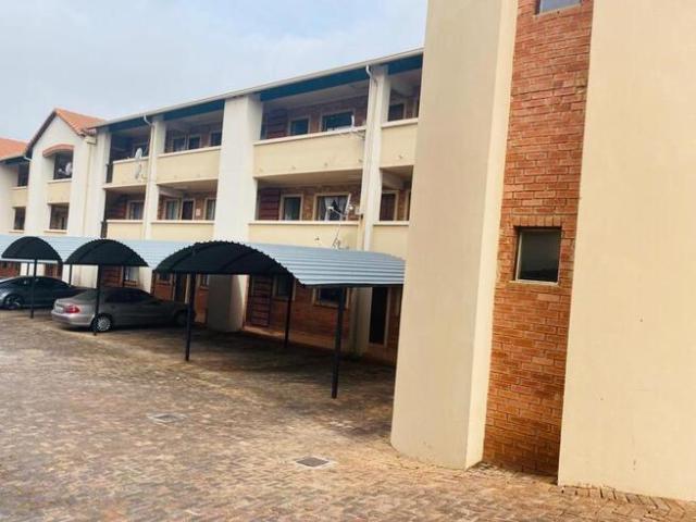 2 Bedroom Apartment / Flat to Rent in Halfway Gardens