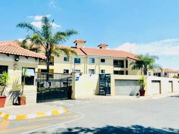 2 Bedroom Apartment / Flat to Rent in Halfway House