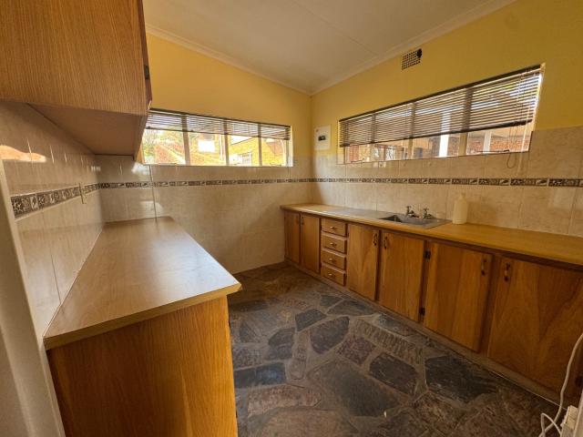 2 Bedroom Apartment / Flat To Rent in Hartswater