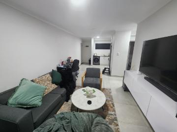 2 Bedroom Apartment / Flat To Rent in Hayfields