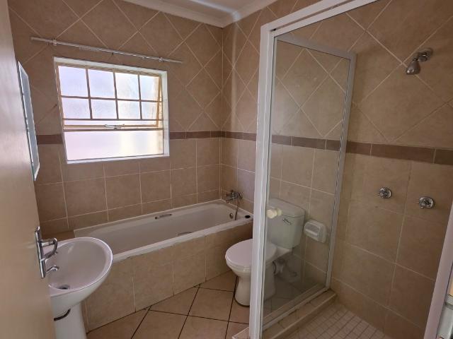 2 Bedroom Apartment / Flat To Rent in Hazeldean