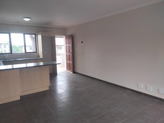 2 Bedroom Apartment / Flat To Rent in Helderwyk