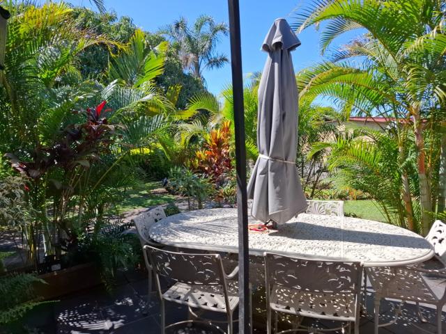 2 Bedroom Apartment / Flat To Rent in Hibberdene