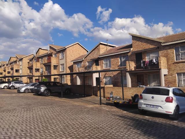 2 Bedroom Apartment / Flat To Rent in Honeydew