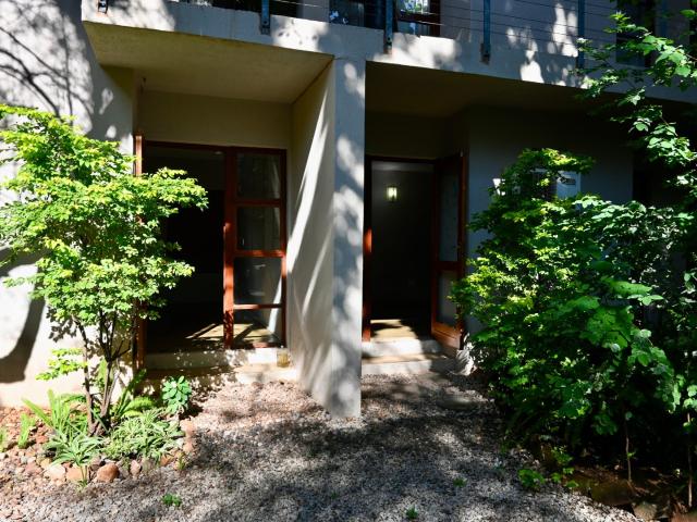 2 Bedroom Apartment / Flat To Rent in Hoedspruit