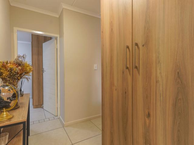 2 Bedroom Apartment / Flat To Rent in Irene