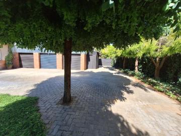2 Bedroom Apartment / Flat To Rent in Jan Kempdorp