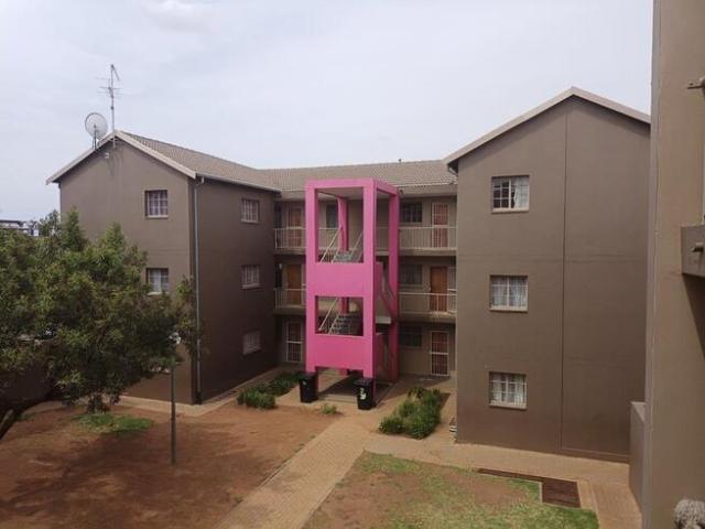2 Bedroom Apartment / Flat to Rent in Jabulani