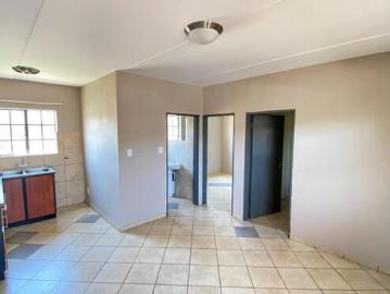 2 Bedroom Apartment / Flat to Rent in Jabavu