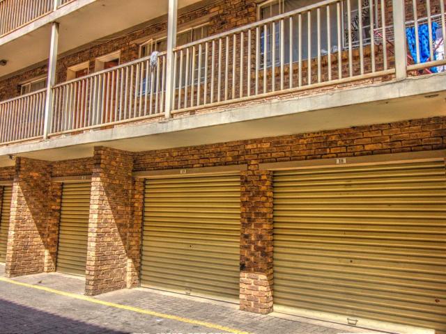 2 Bedroom Apartment / Flat to Rent in Kempton Park Ext 1