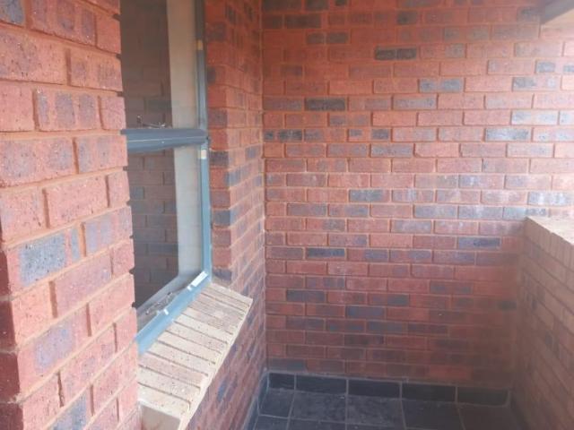 2 Bedroom Apartment / Flat To Rent in Kibler Park
